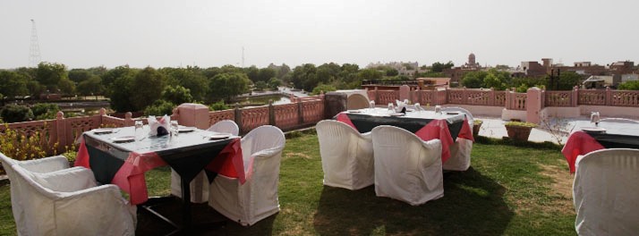 1354/Raj Vilas Palace - Bikaner 05.jpg